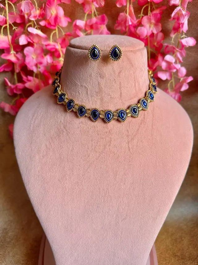 Petal Sufi Choker