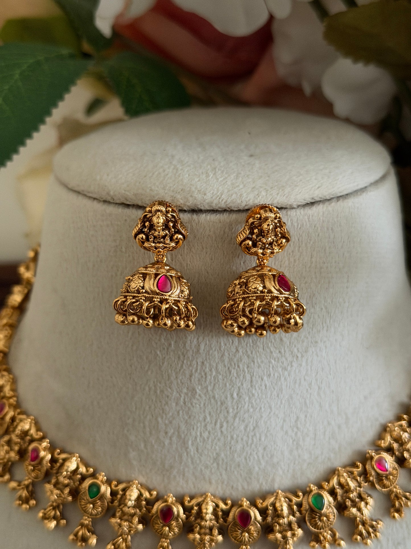 Tear Drop Jadau Lakshmi Necklace
