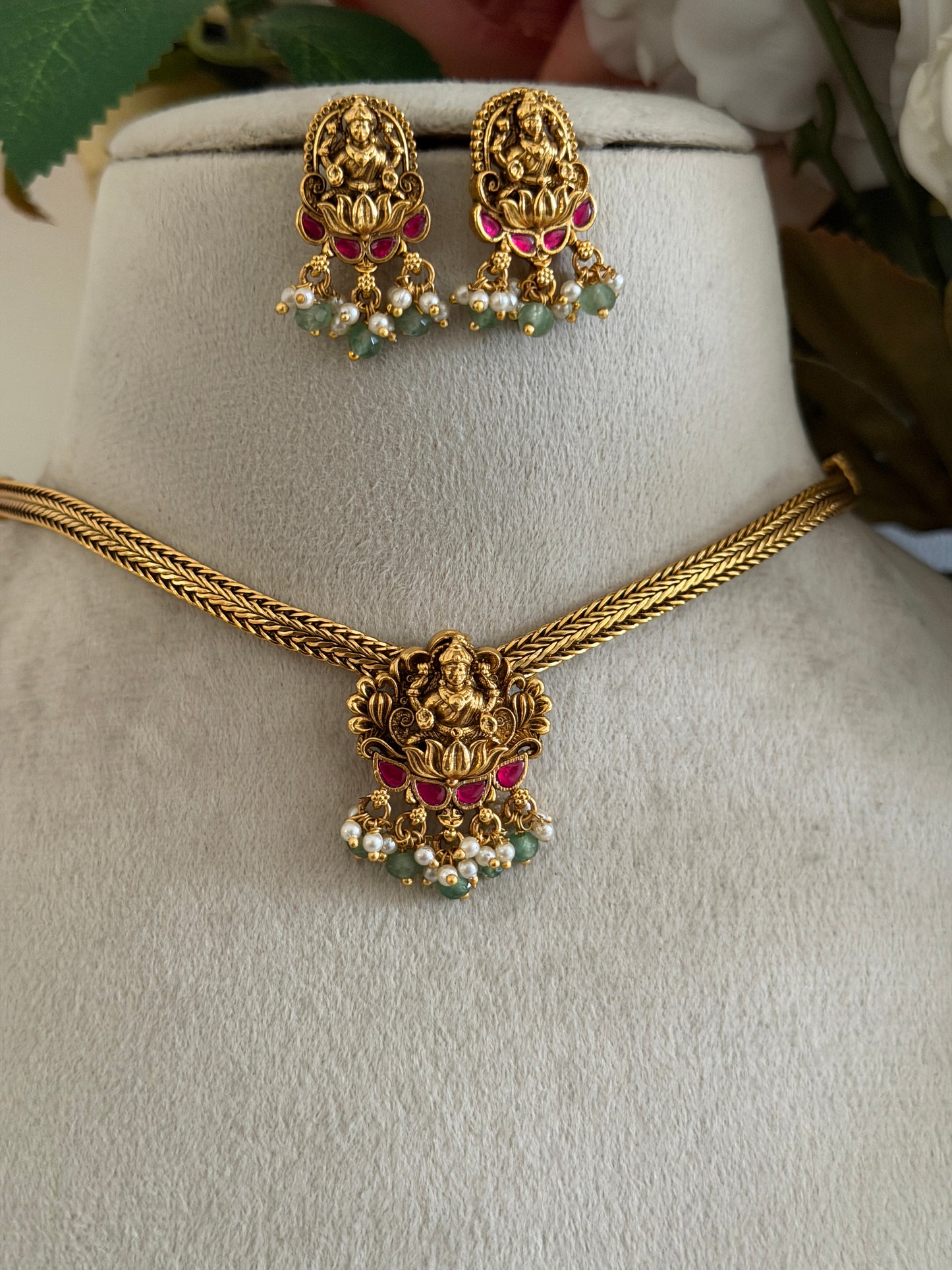 Tiny Lakshmi Choker