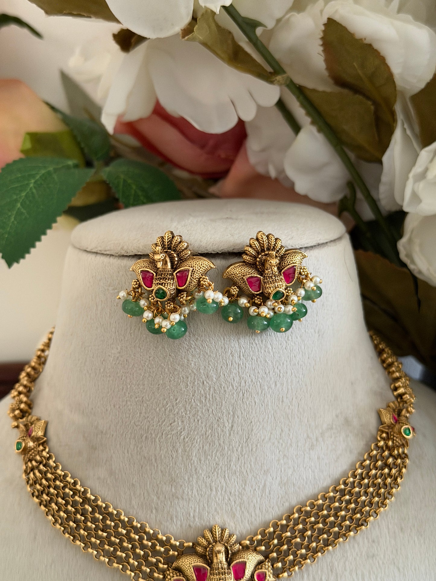 Non Idol Jadau Azura Necklace