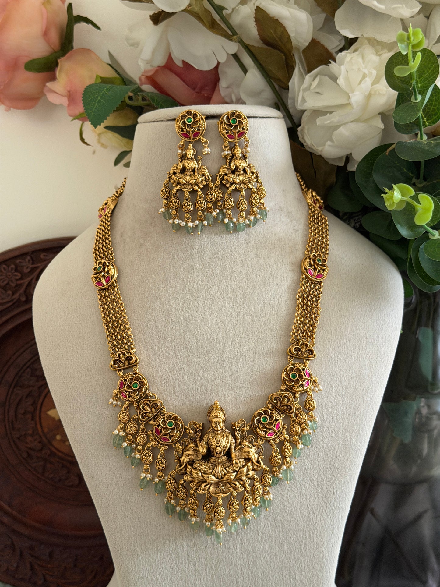 Vathika Lakshmi Haaram set