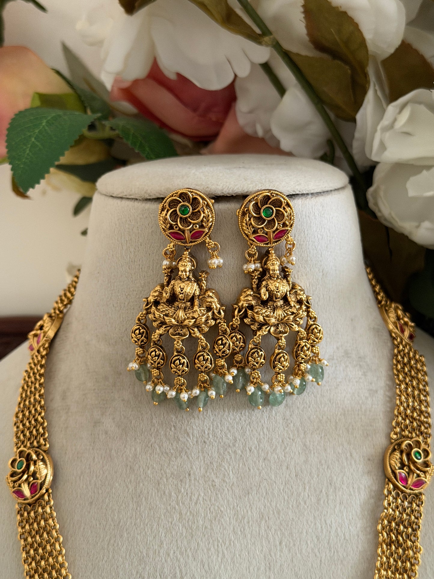 Vathika Lakshmi Haaram set