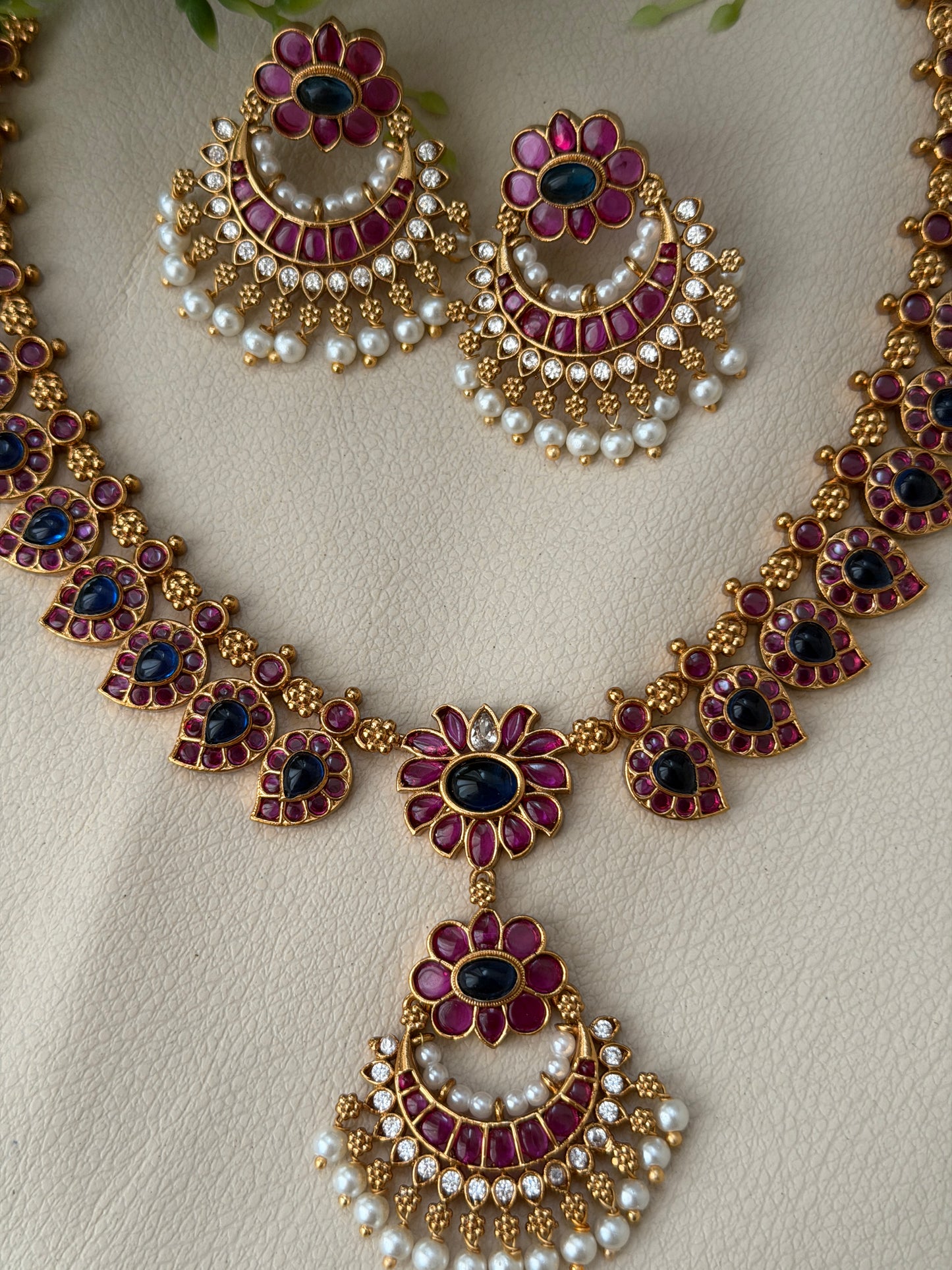 Shuddha Mango Necklace