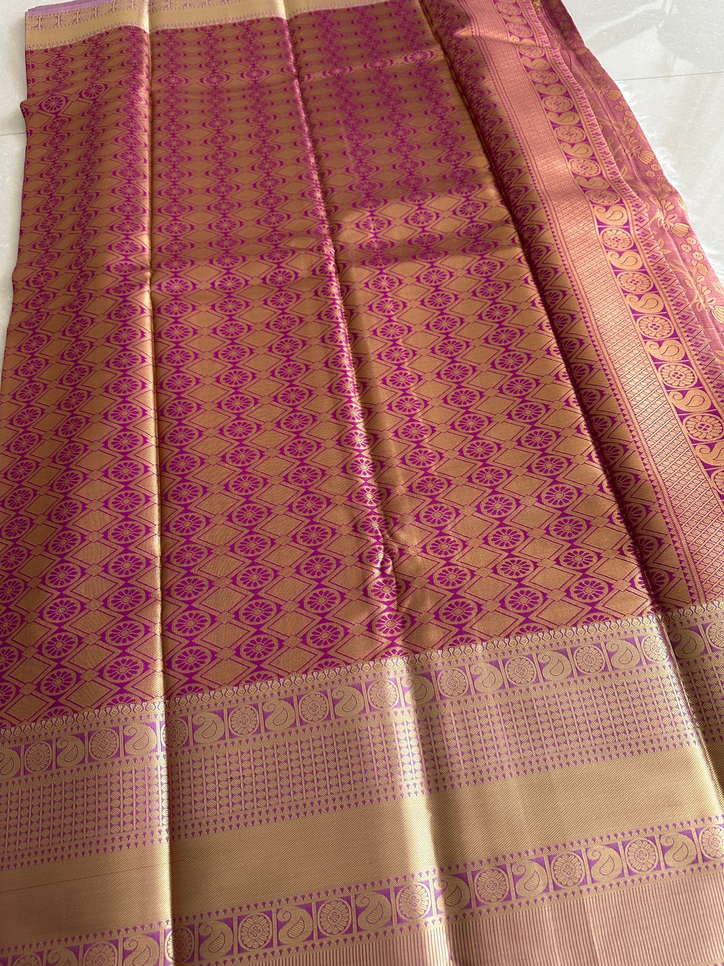 Mulberry Pink Kanchi Tissue Pattu