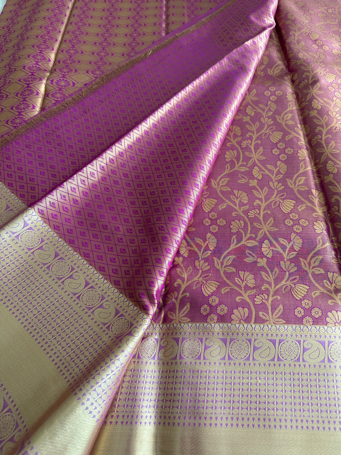 Mulberry Pink Kanchi Tissue Pattu