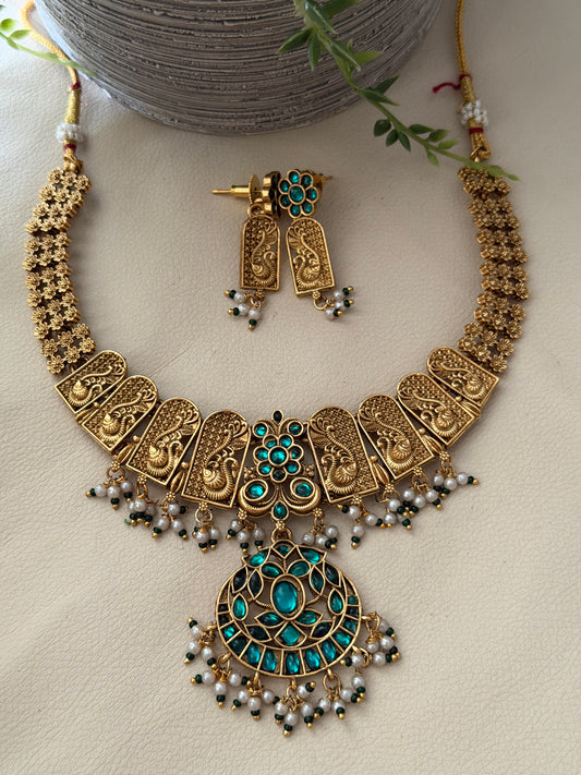 Lamiyah Kempu Necklace