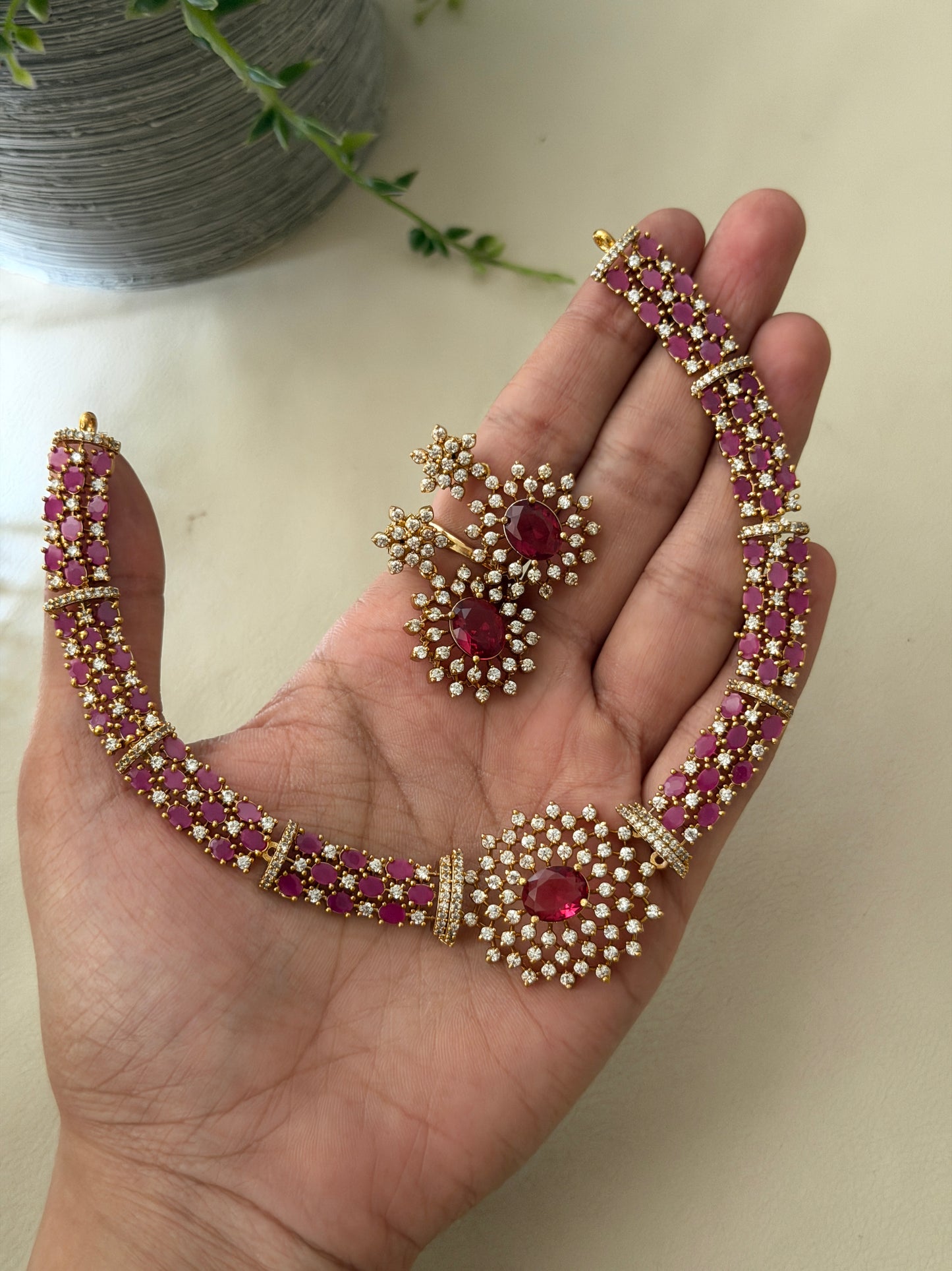 Tariya Crystal Stone Choker