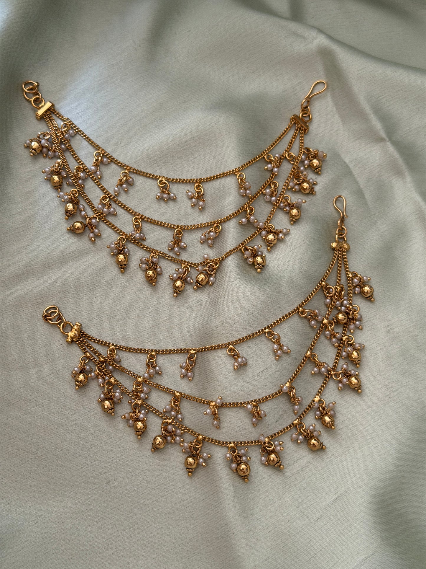 Layered Pearl Mattal with beads