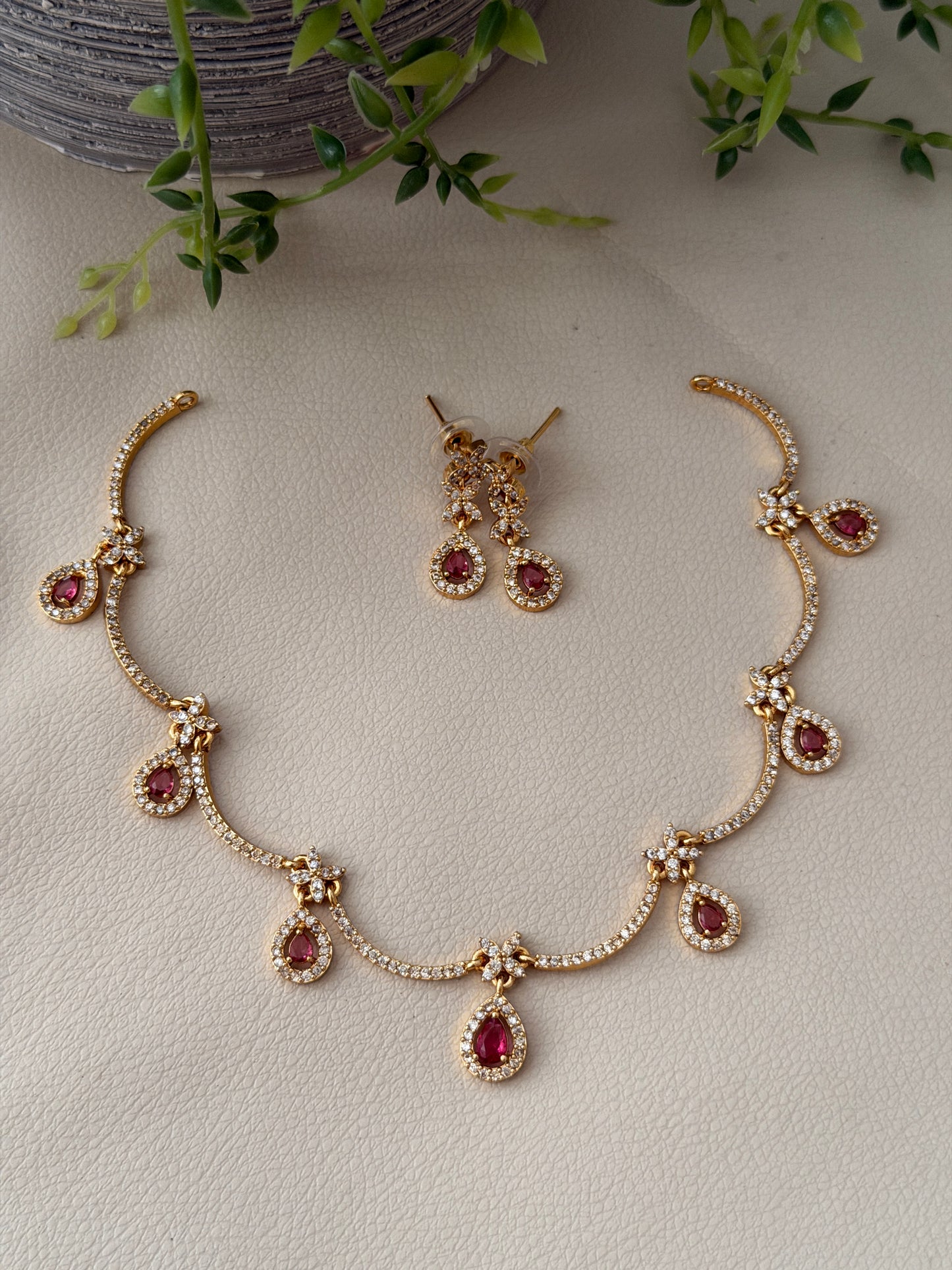 Raindrop AD Necklace