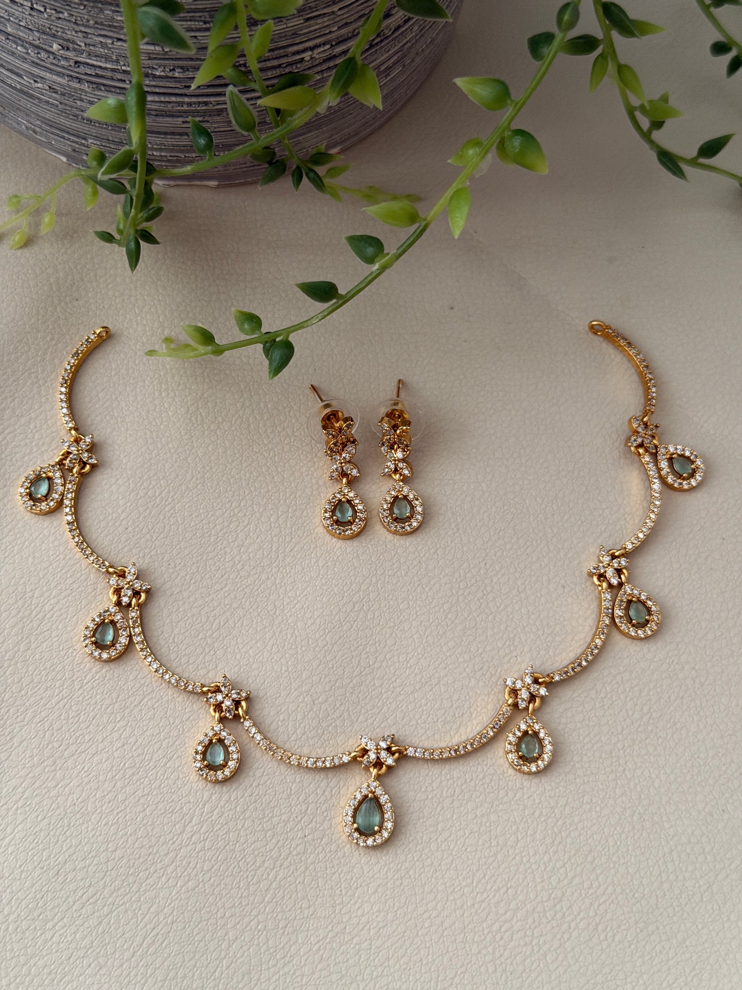 Raindrop AD Necklace