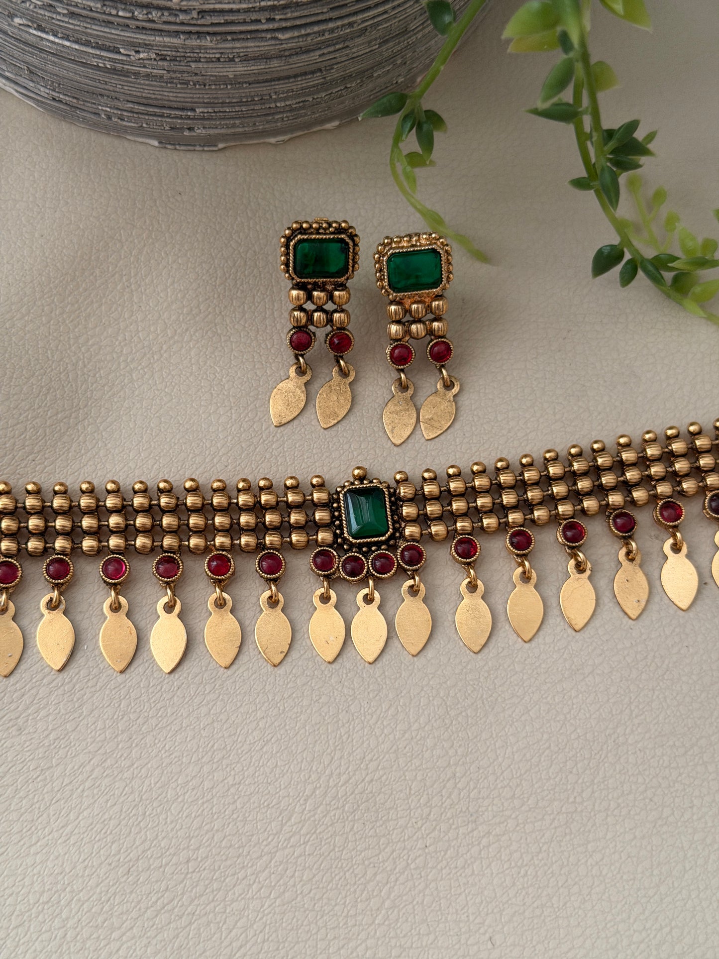 Mathya Sufi x Elakkathali Choker