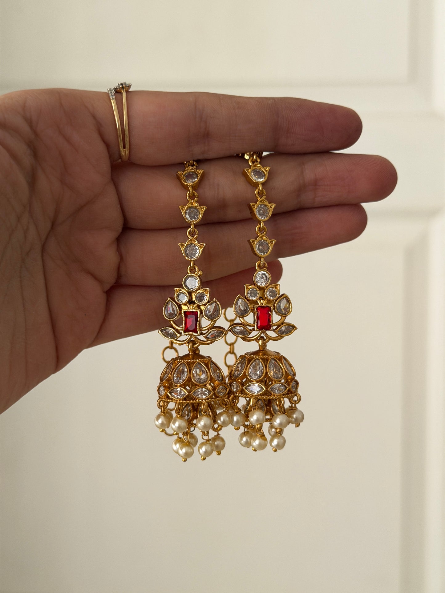 Reva Jhumka with Mattals