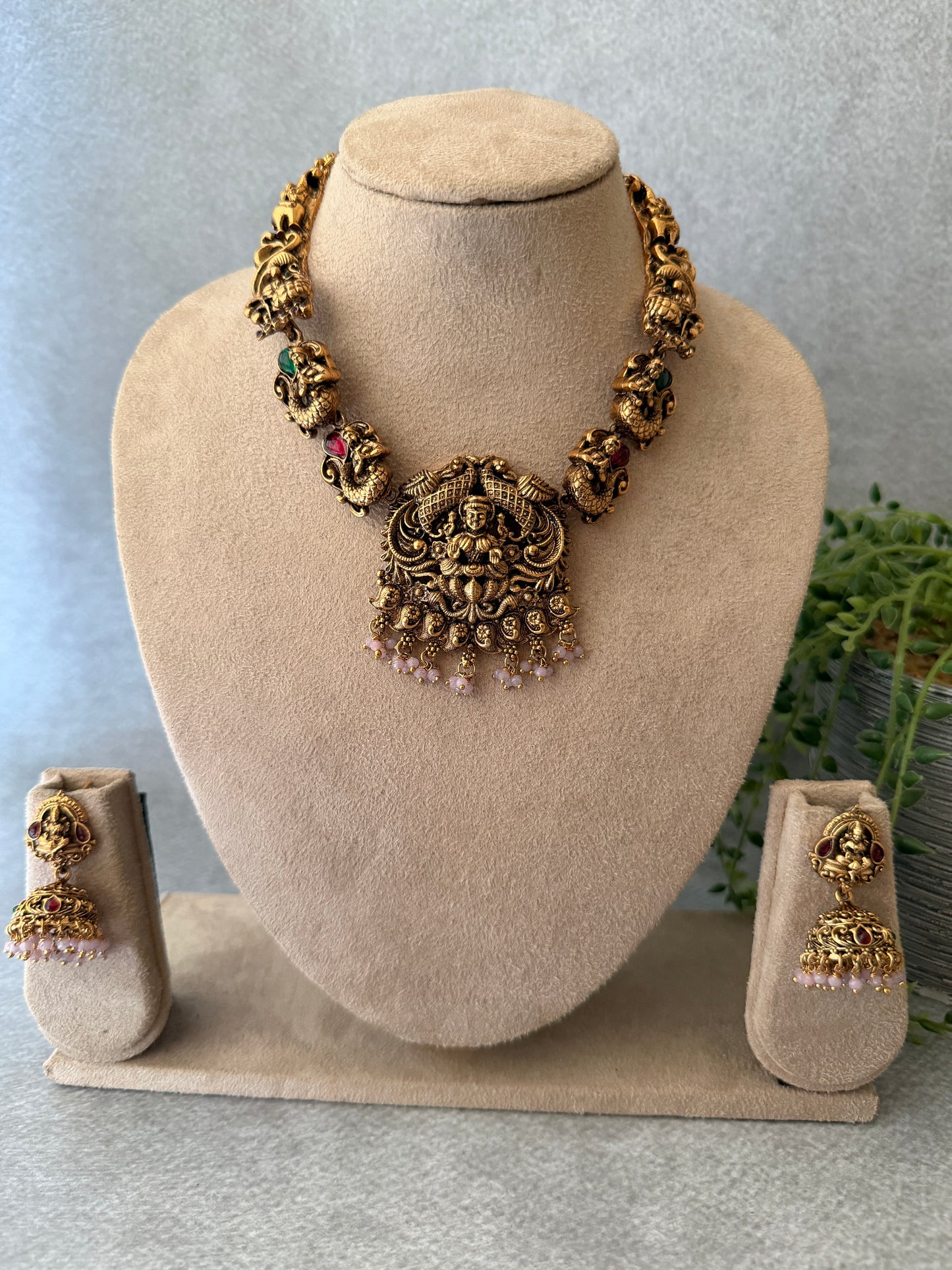 Suvarna Antique Necklace