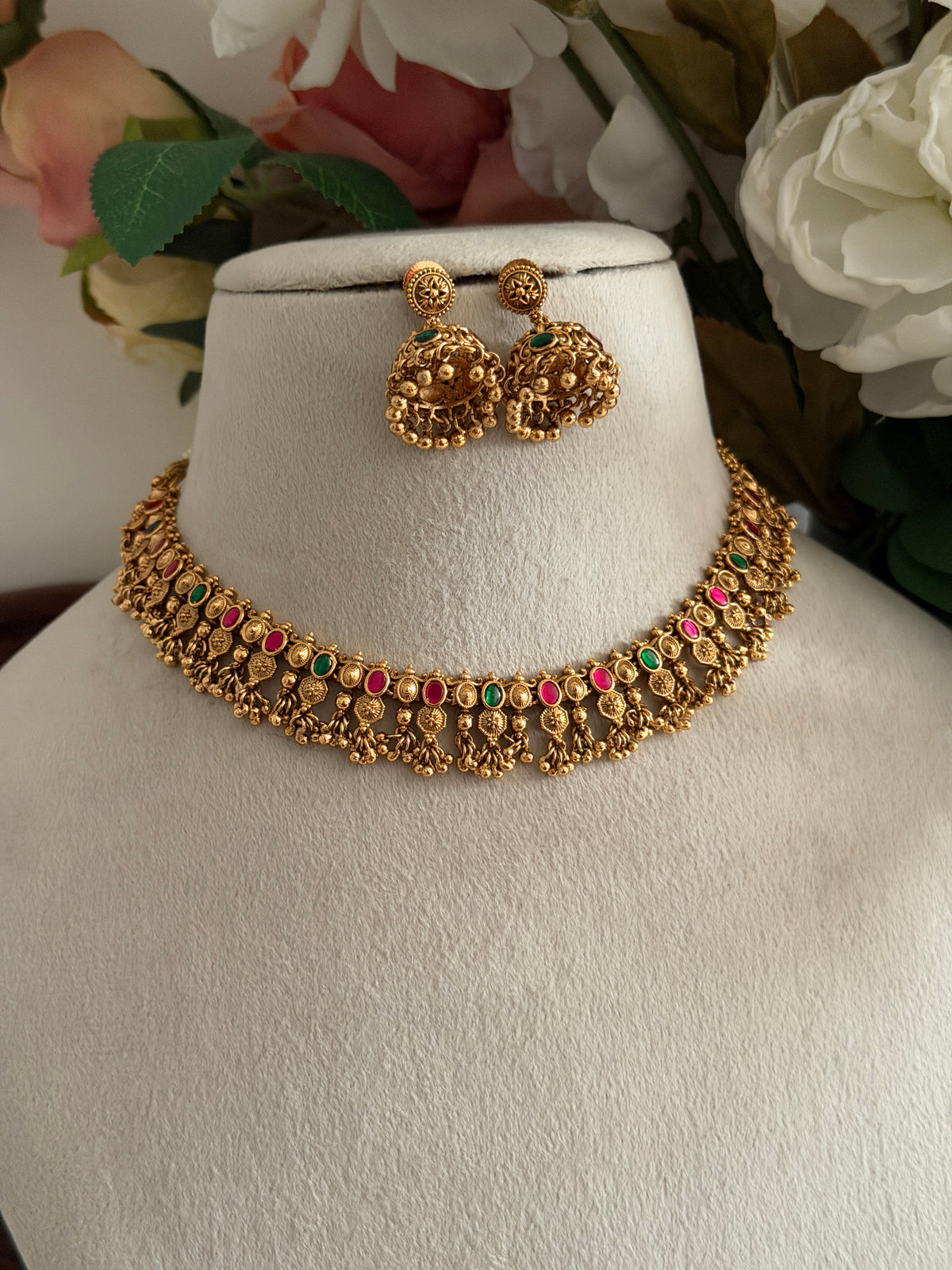 Satyava Minimal necklace