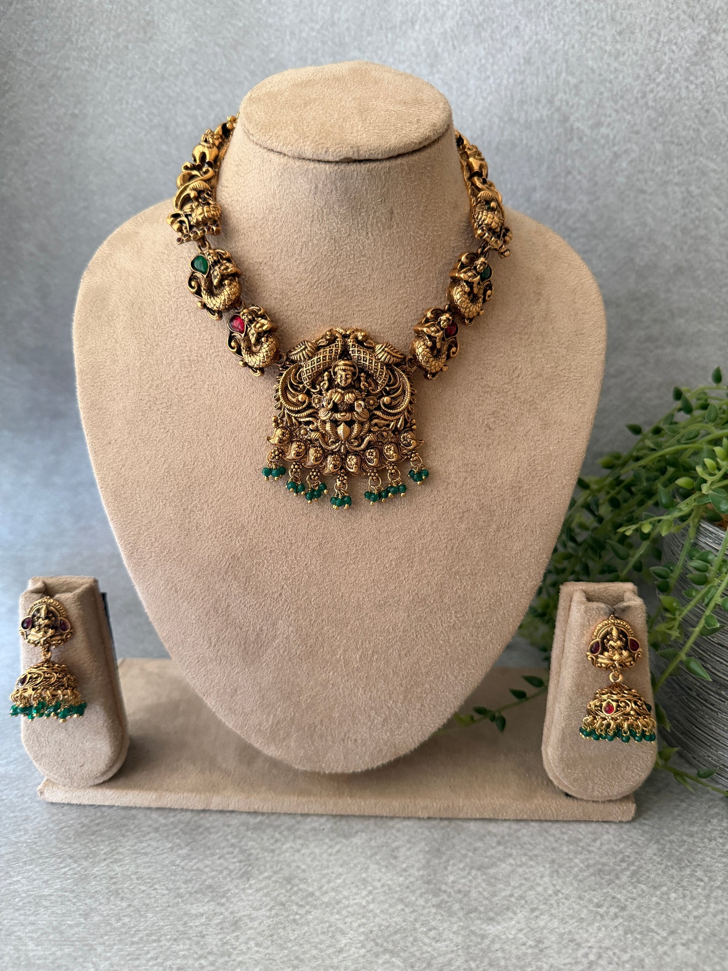 Suvarna Antique Necklace