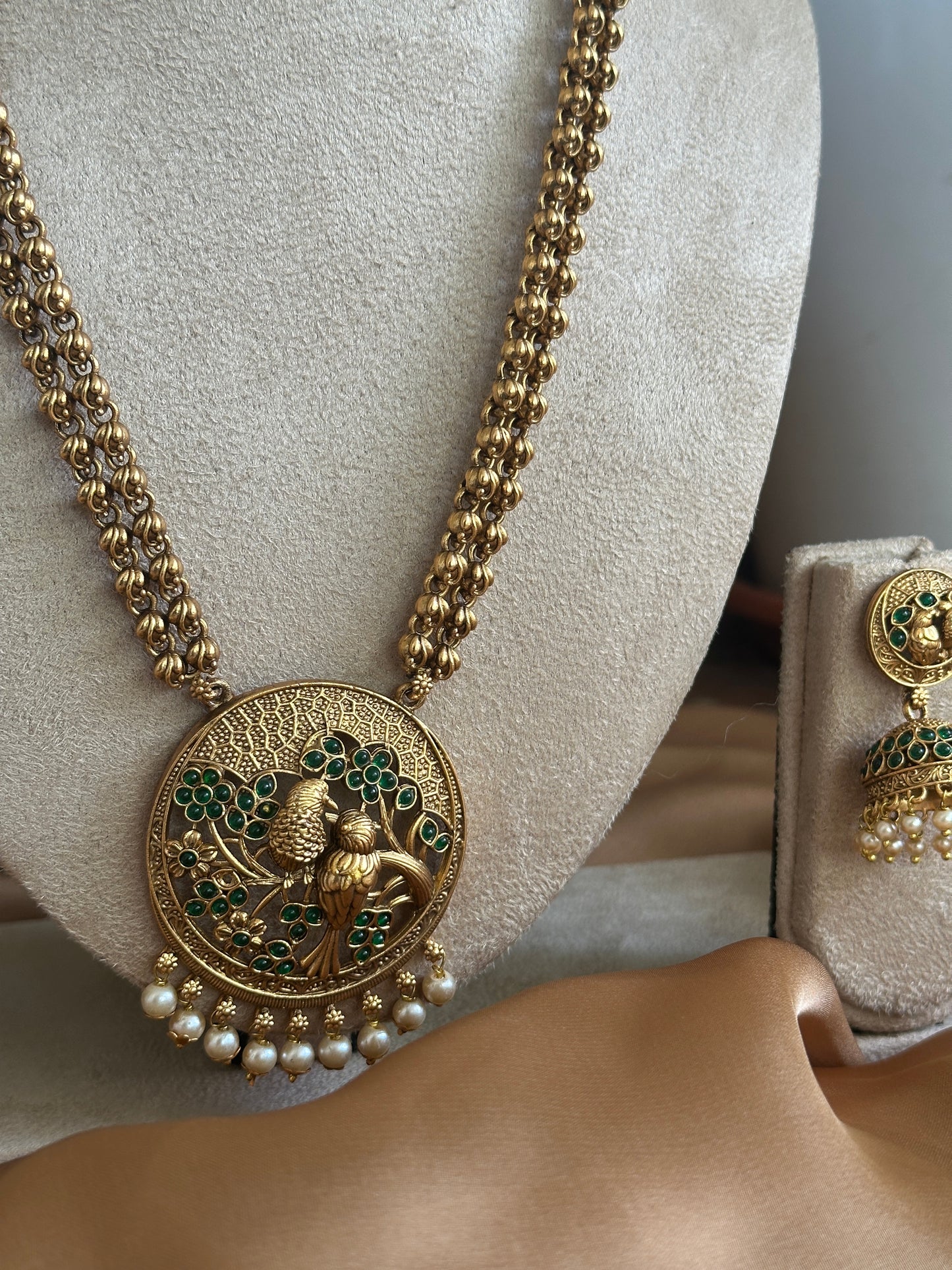 Dual Parrot Haaram Set