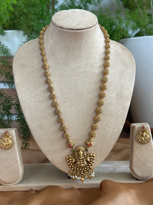 Antique Ball Devi Haaram set
