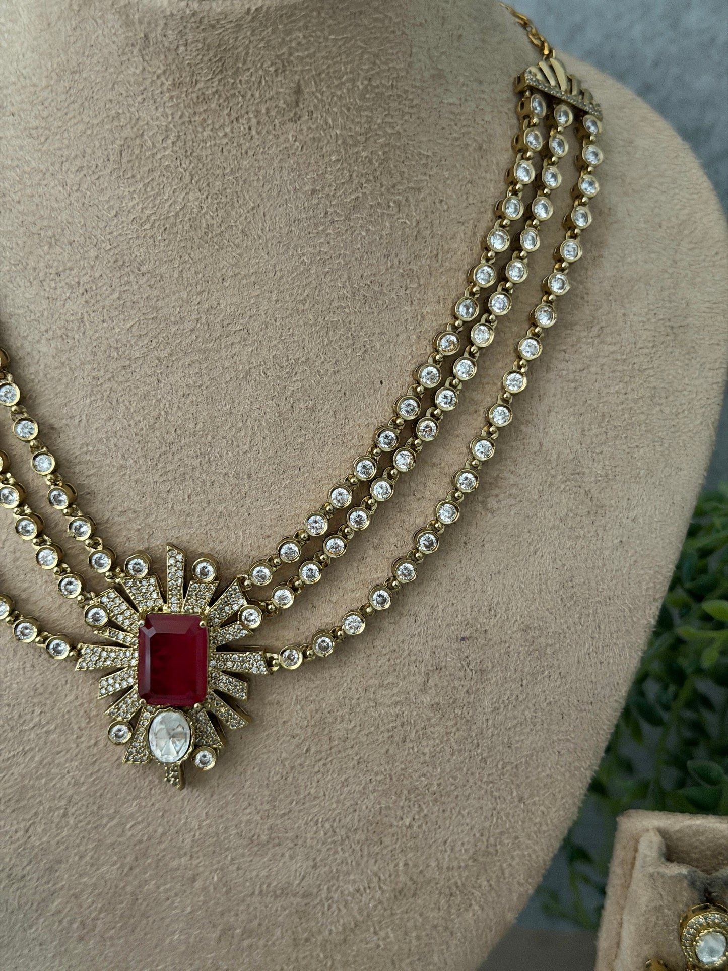 Three Layer Doublet Stone Necklace