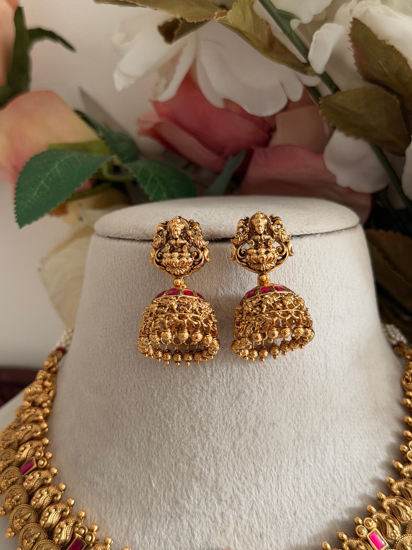Amirthya Temple Necklace