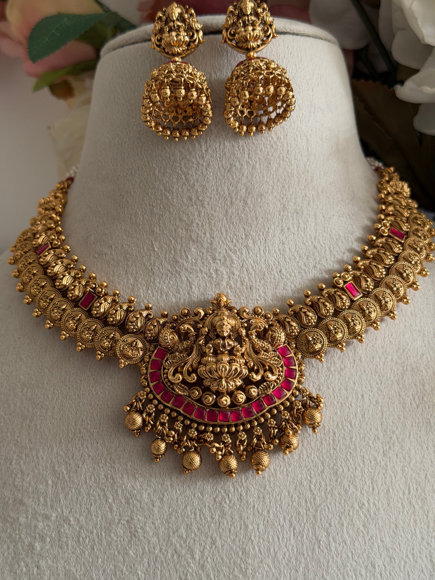 Amirthya Temple Necklace
