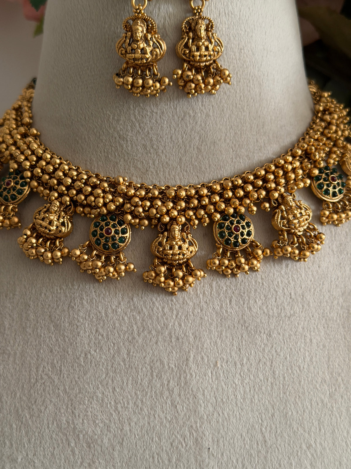 Trishyam Devi x Chakra Necklace