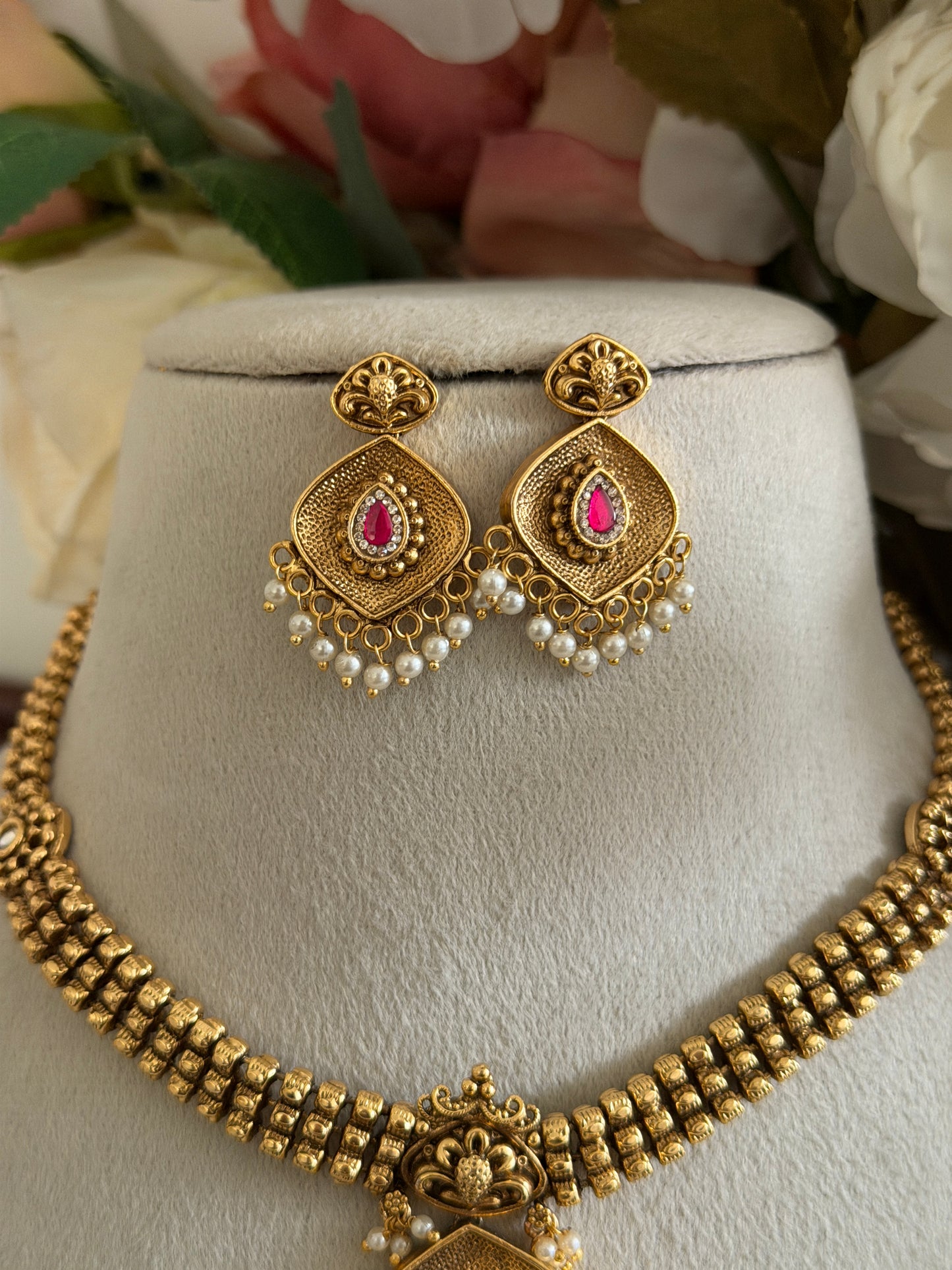Mahiara Heritage Choker