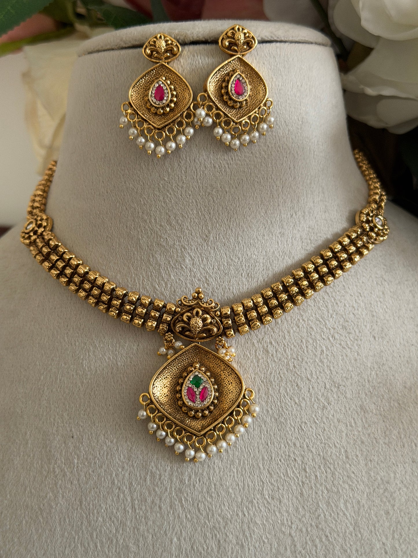 Mahiara Heritage Choker