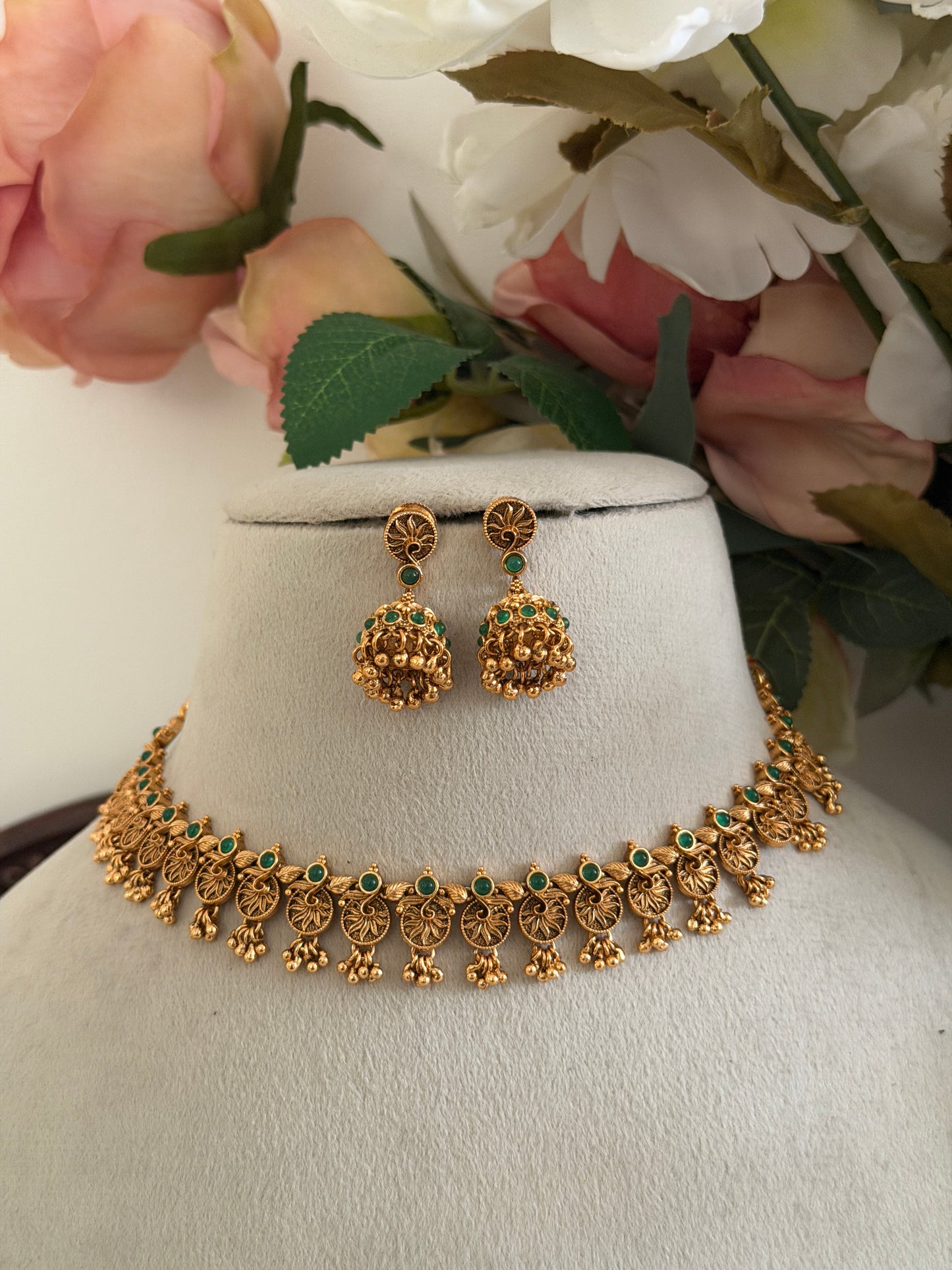 Amisha Minimal Necklace