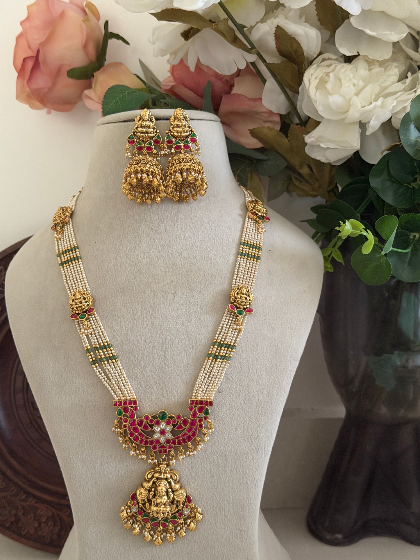 Akhila Pearl Heritage Haaram set