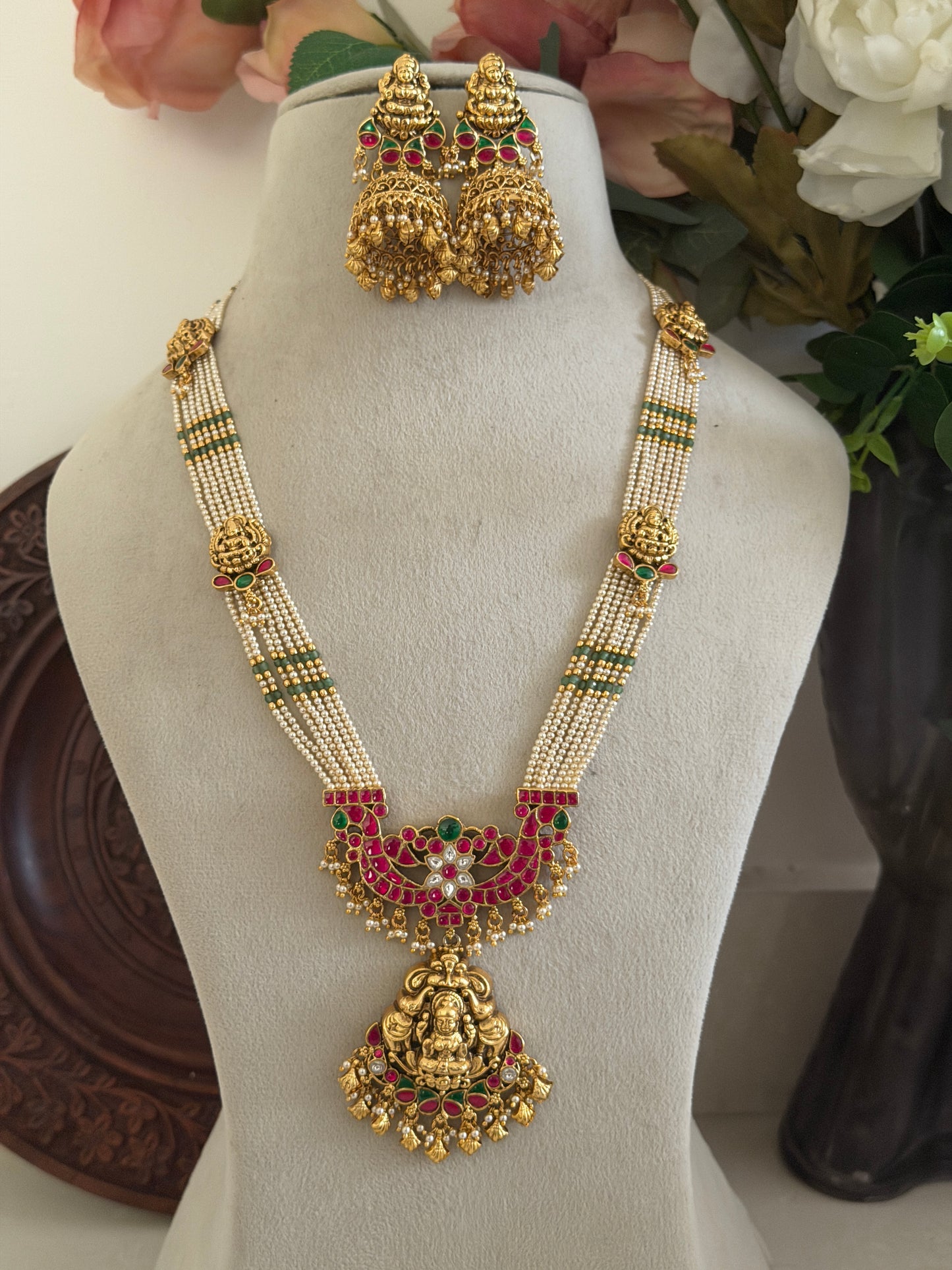 Akhila Pearl Heritage Haaram set