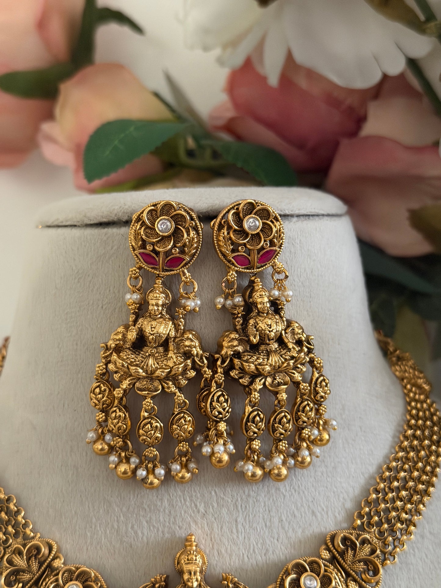 Bhanulatha Heritage Choker