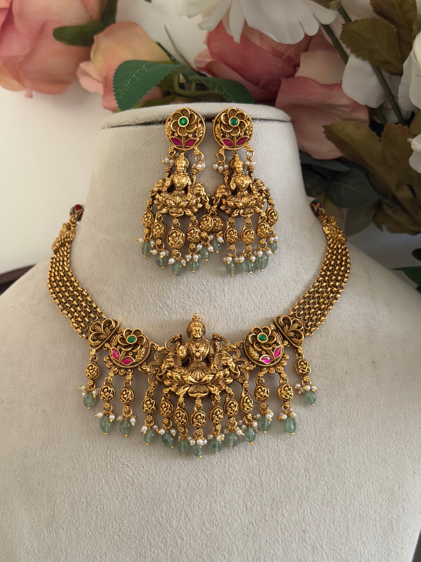 Bhanulatha Heritage Choker