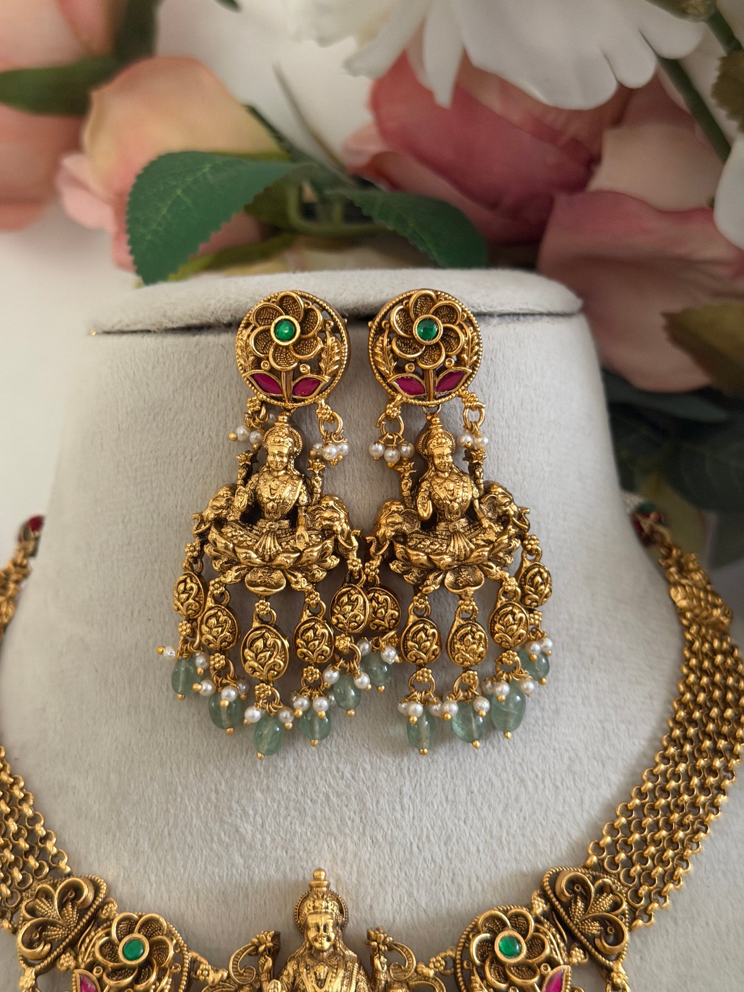 Bhanulatha Heritage Choker