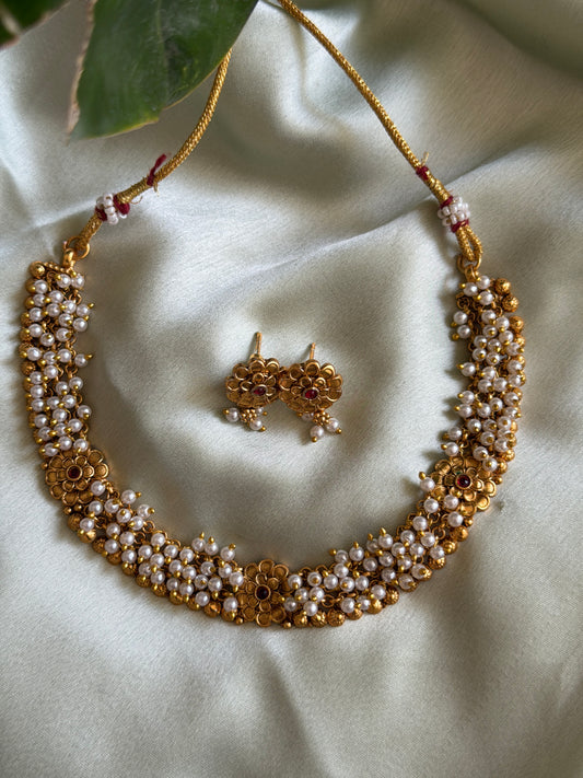 Buvani Cluster Pearl Necklace