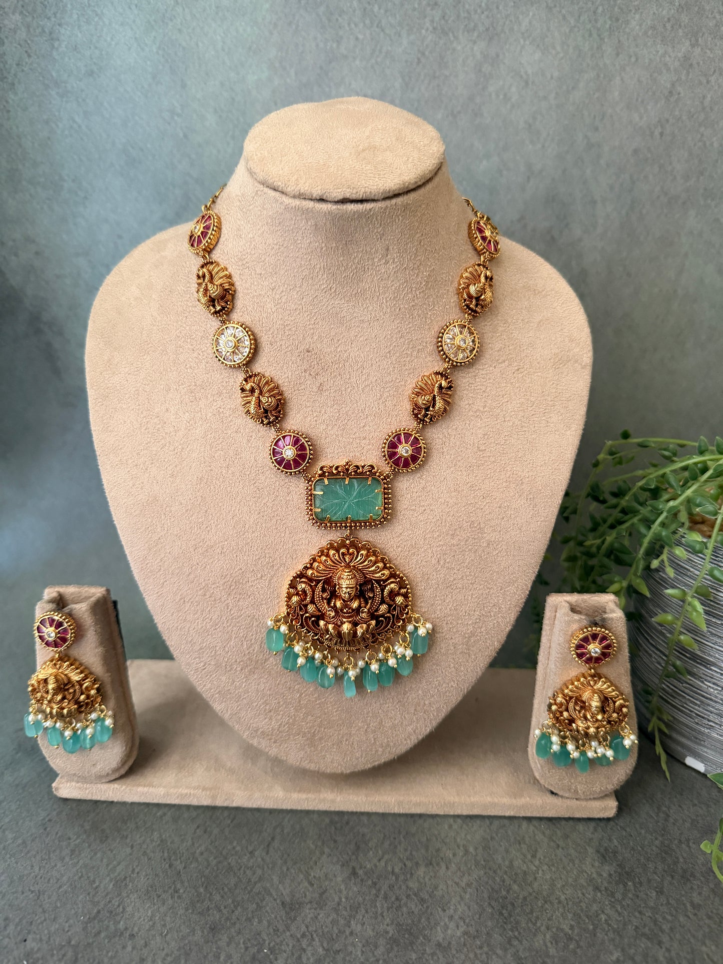 Precious Bead Lakshmi Short