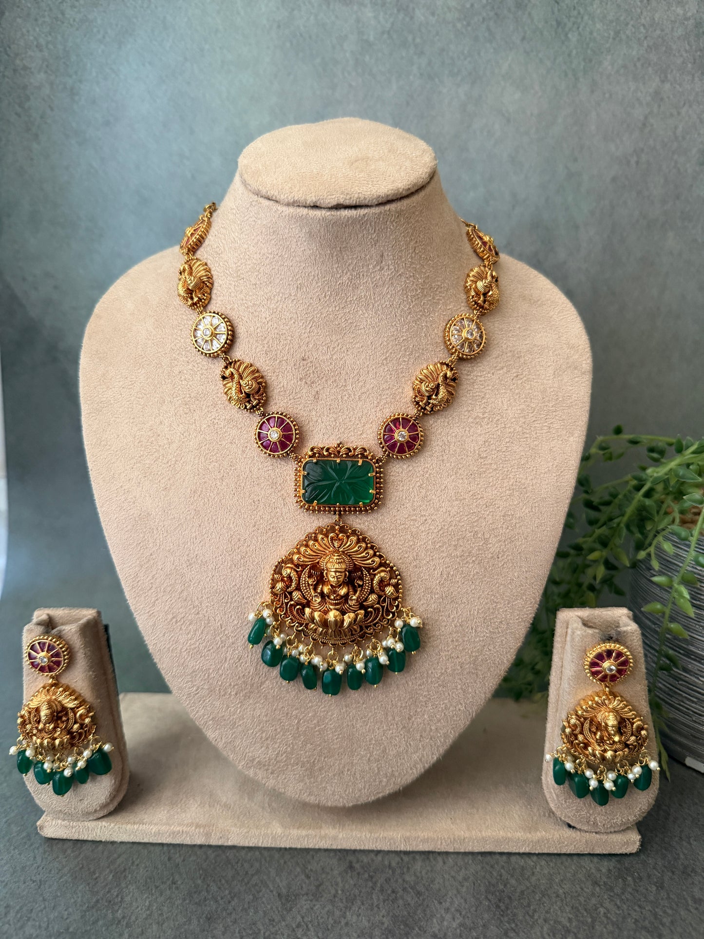 Precious Bead Lakshmi Short