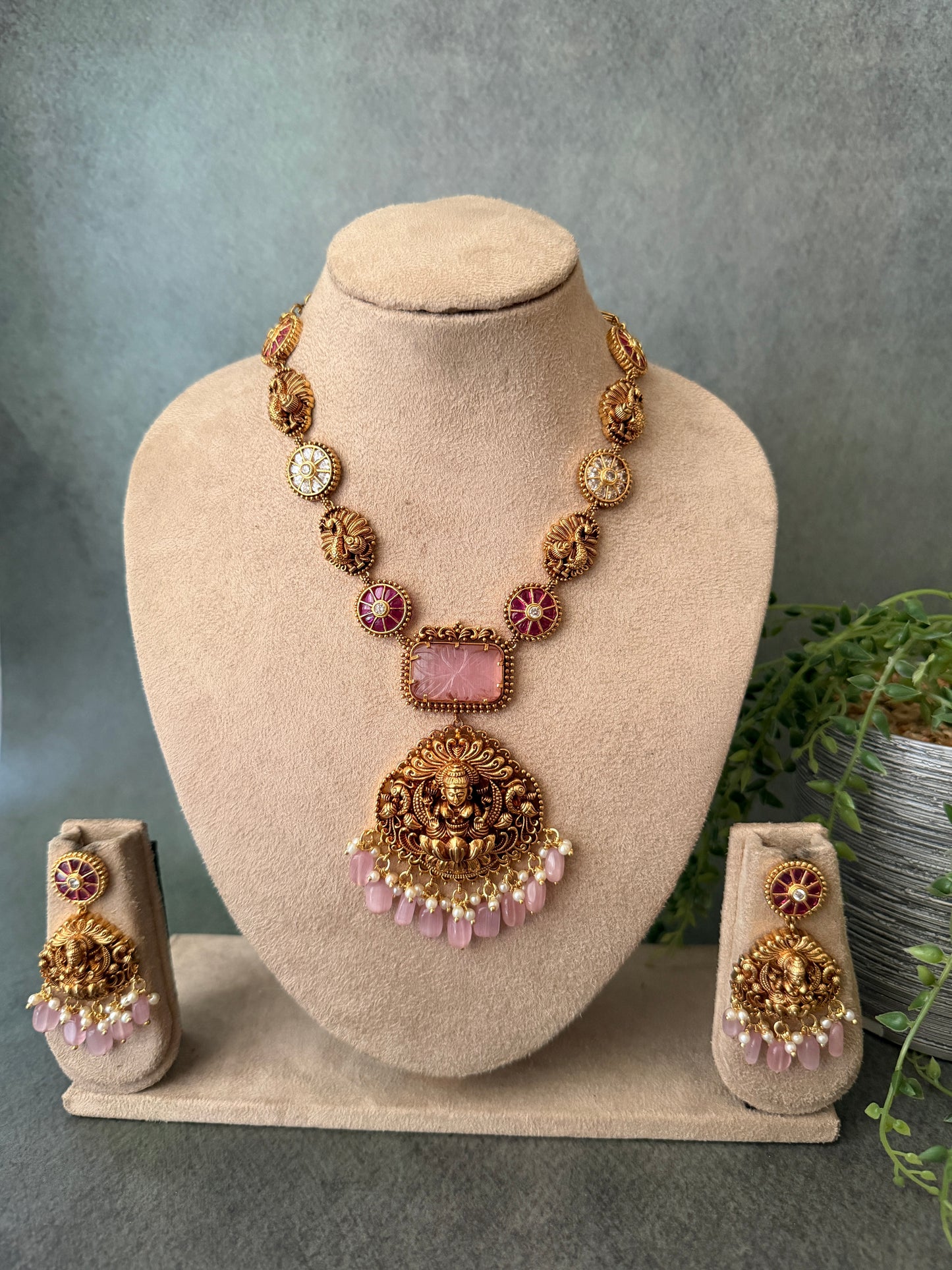 Precious Bead Lakshmi Short