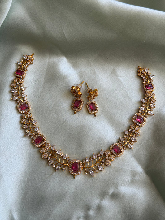 Tamrani AD necklace