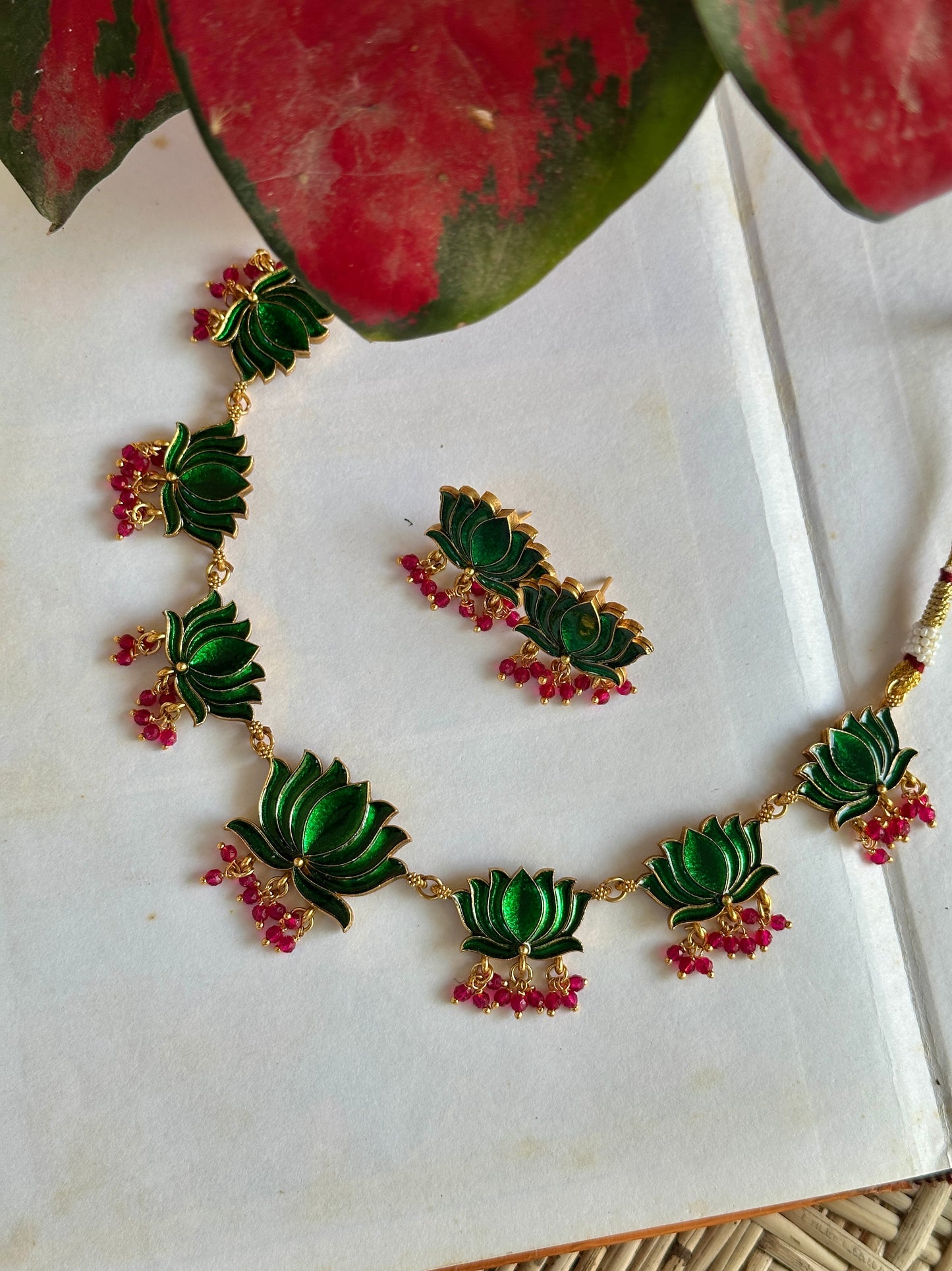 Shilpam Enamel Guttapusalu