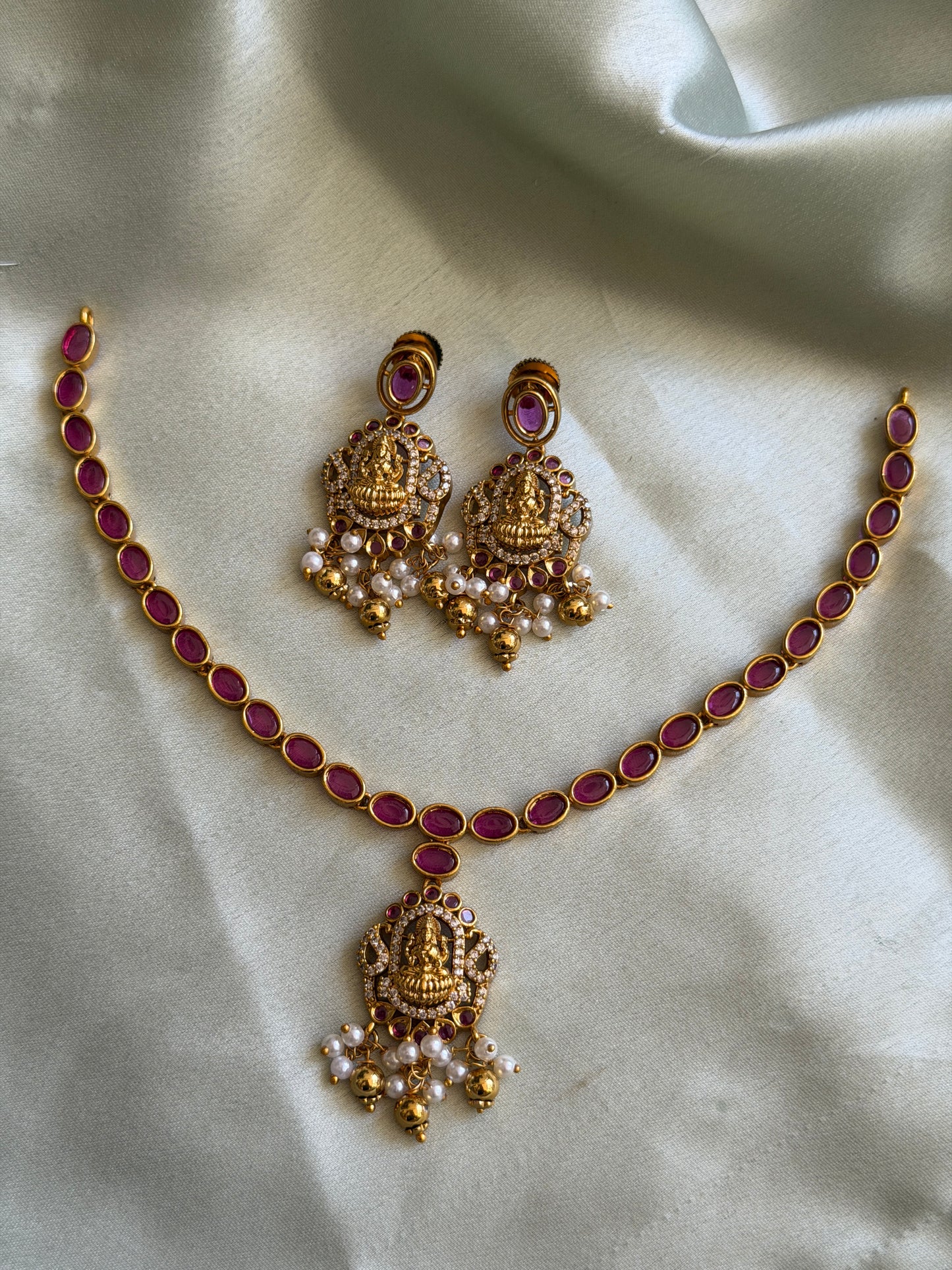 Oval Ruby Attigai