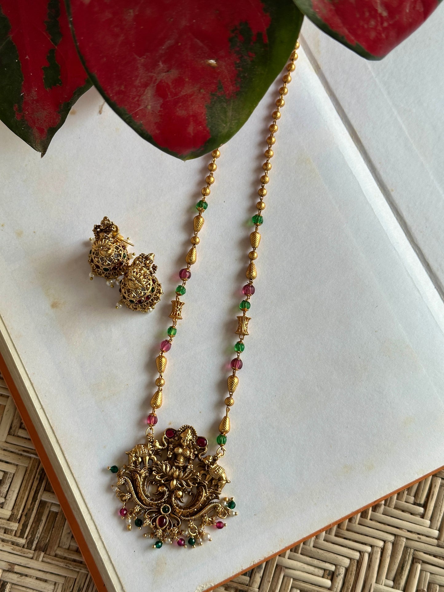 Pastel x Gold Bead Lakshmi Chain