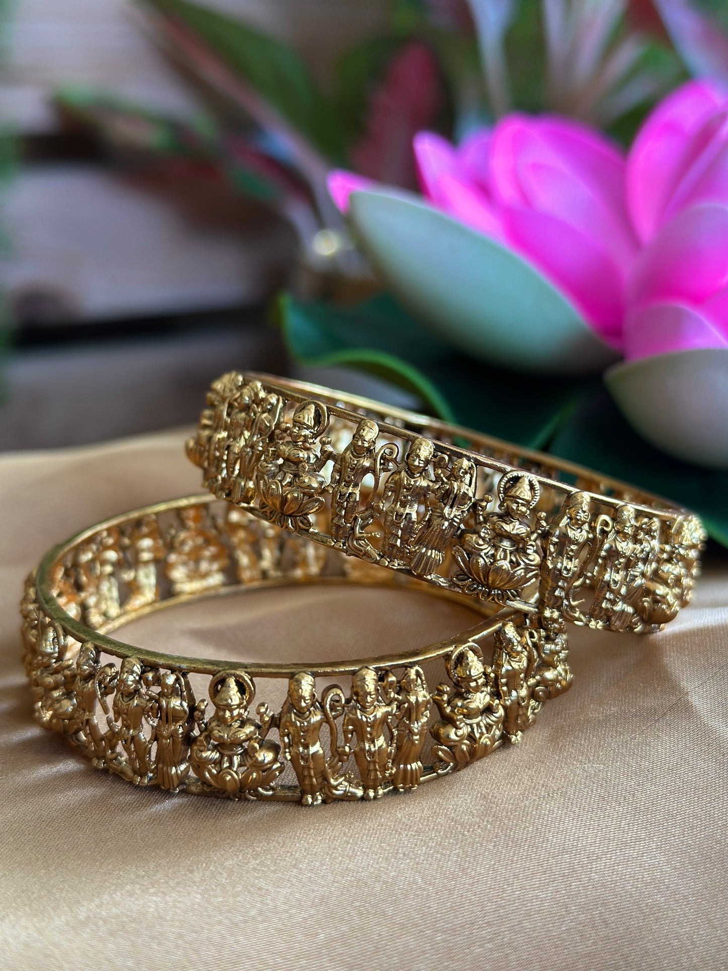 Ram Pariwar Antique Bangles
