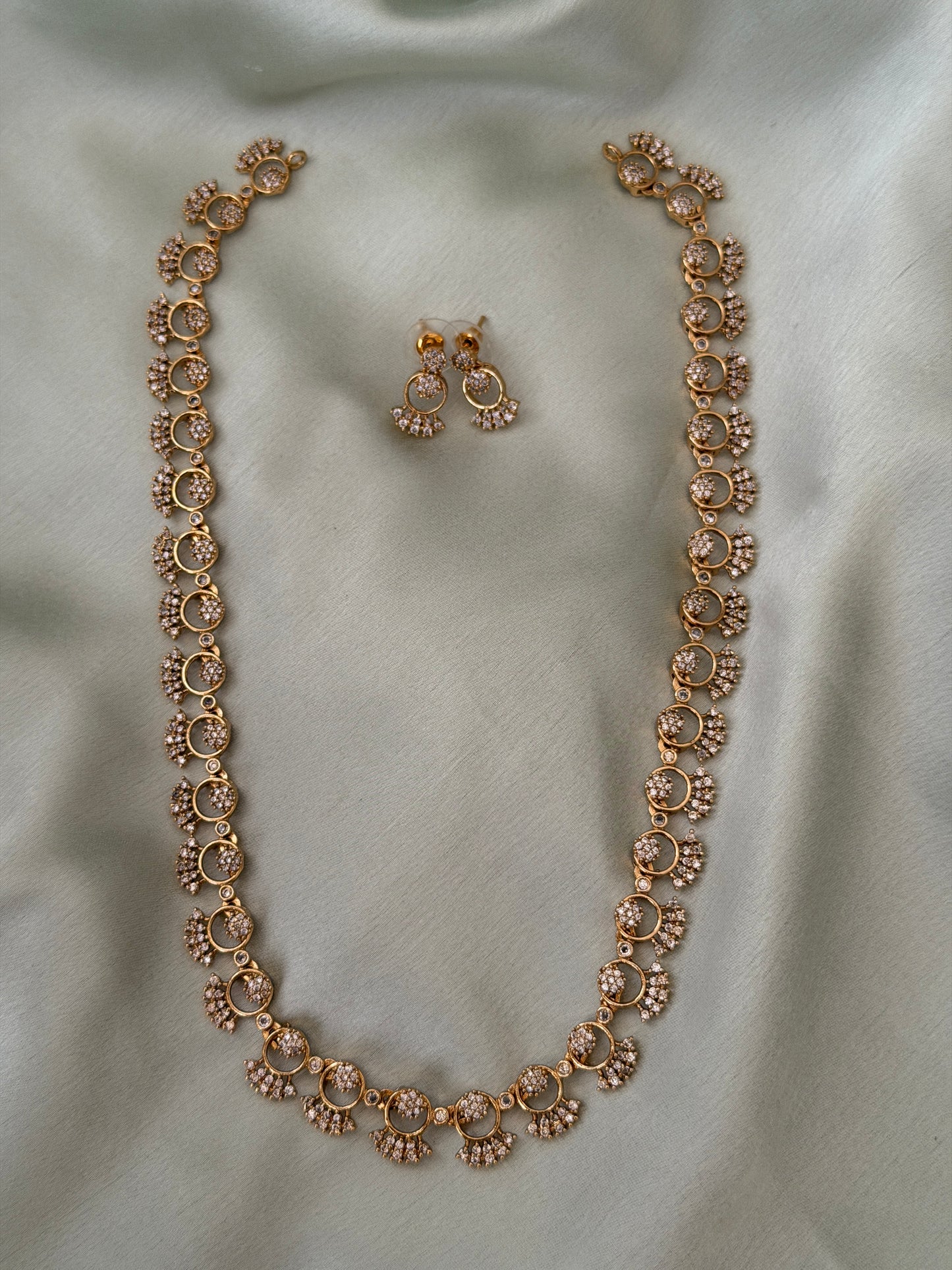 Delia AD Mid Haaram set