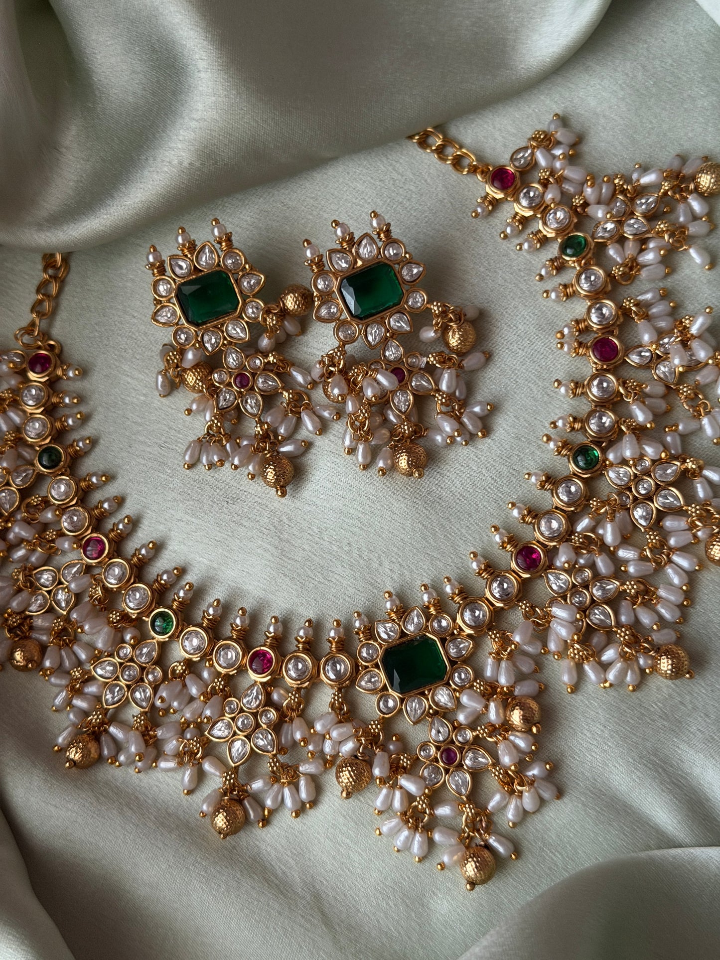 Sitthira Rice Pearl Guttapusalu Necklace