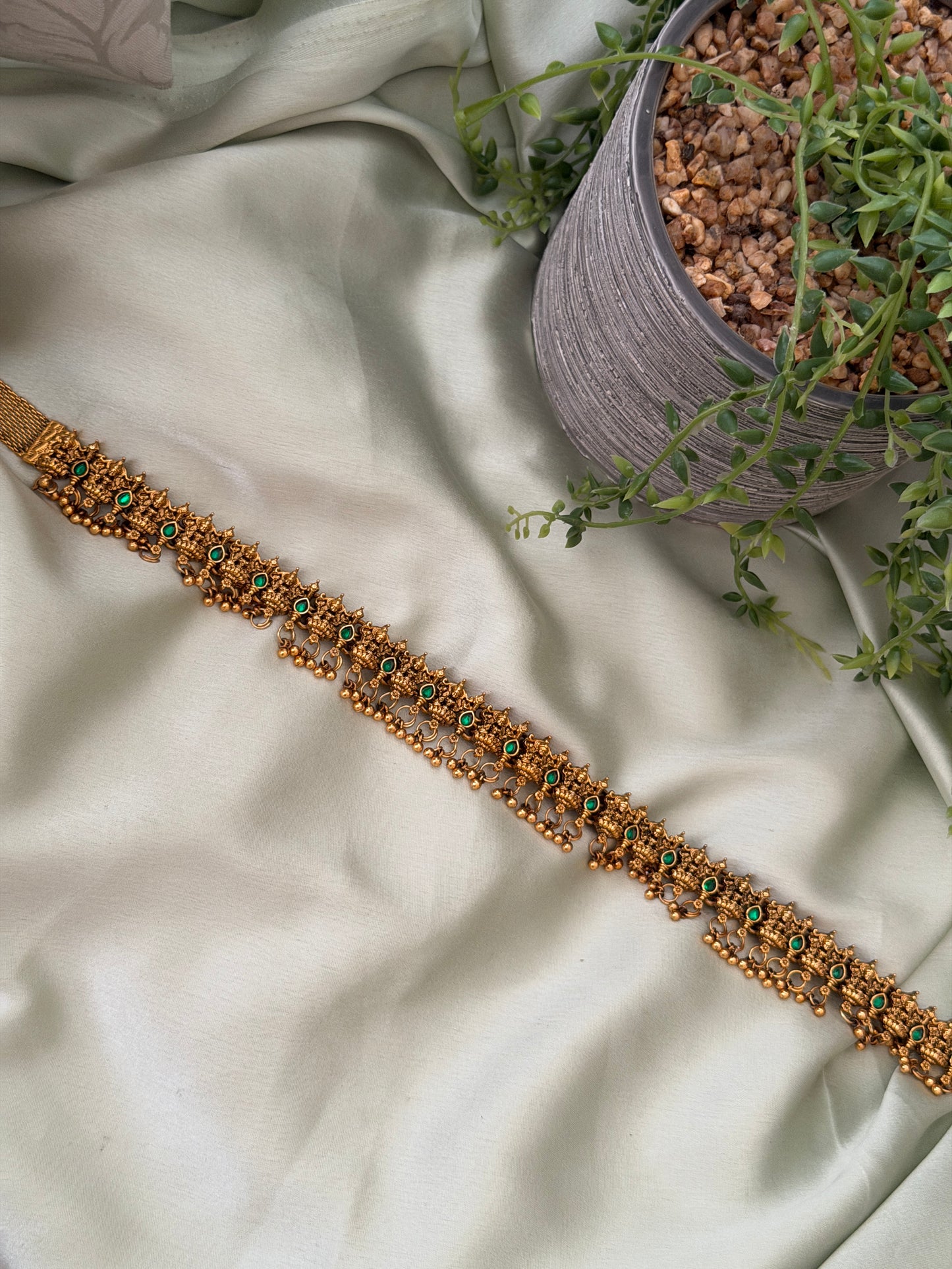 Gold Replica Temple Hipchain