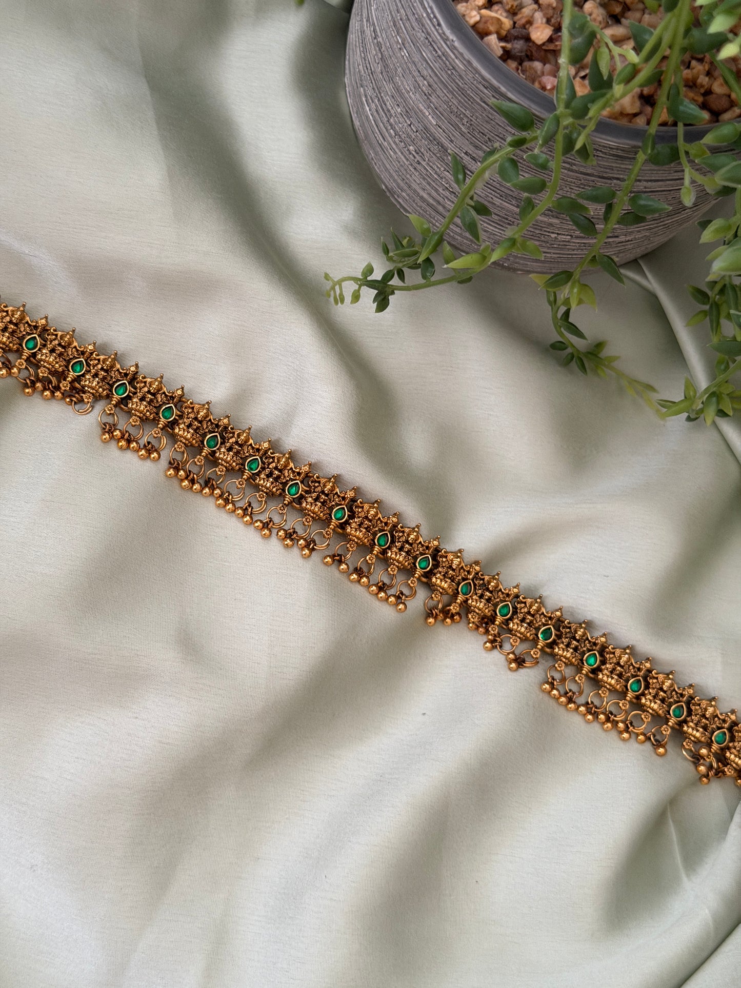Gold Replica Temple Hipchain
