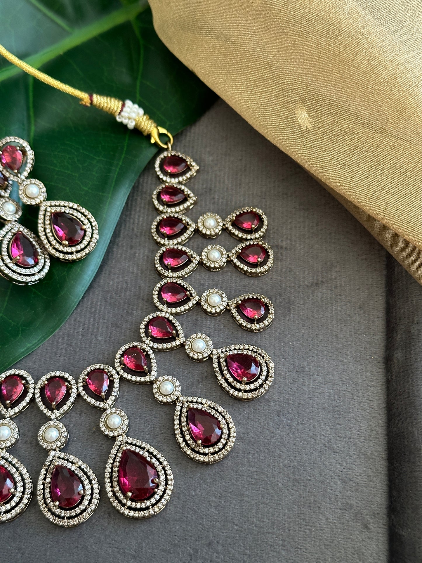 Nitya Victorian Necklace