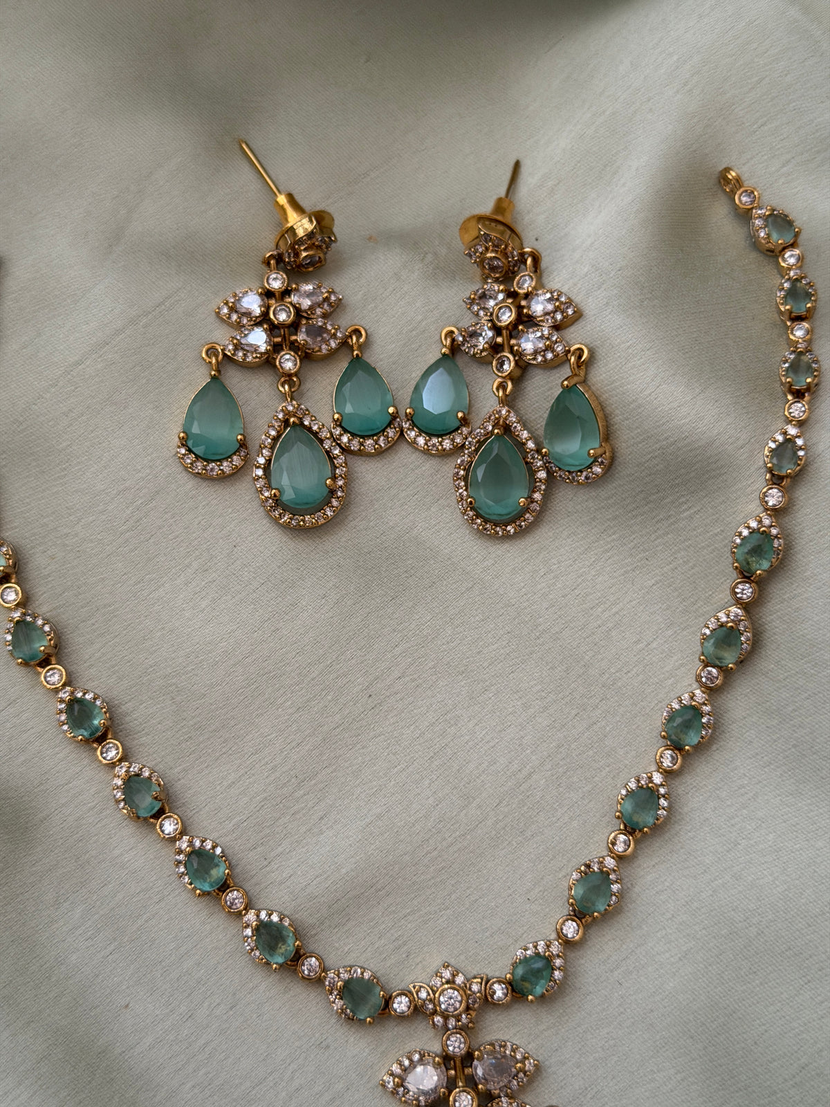 Asmita AD Necklace