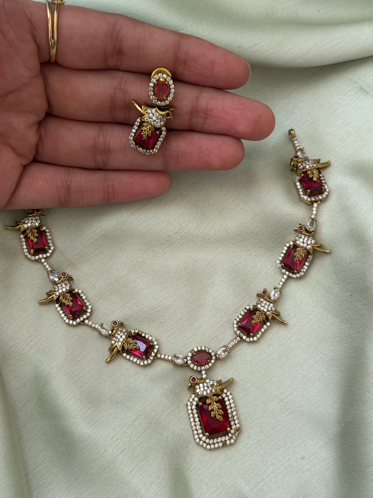 Parrot designer Necklace v2.0