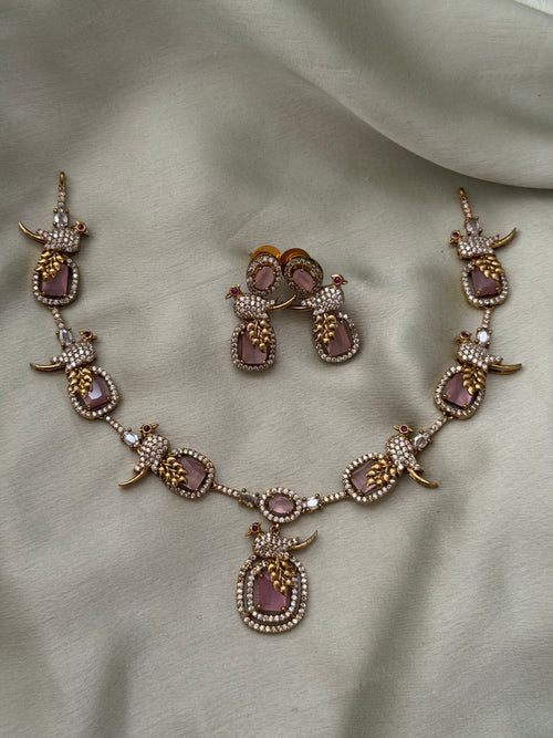 Oval Parakeet AD Necklace